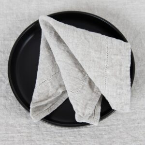 NARA Stolový obrúsok béžový