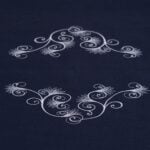 FRIO Behúň na stôl tmavomodrá