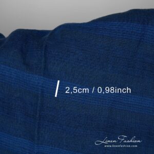 Široká praná ľanová tkanina v modrých pruhoch