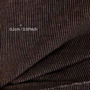 Ľanová látka čierna s malými hlinenými prúžkami praná