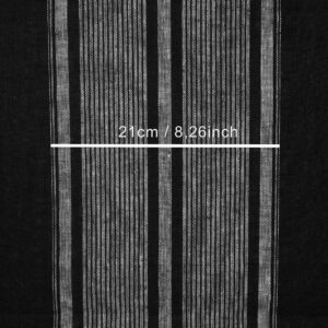 Úzka ľanová tkanina čiernej farby s bielymi stredovými pruhmi