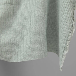 Praná ľanovo-bavlnená tkanina pruhovaná v zeleno-bielej farbe