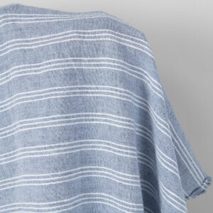 Široká ľanovo-bavlnená látka modrá s bielymi pruhmi