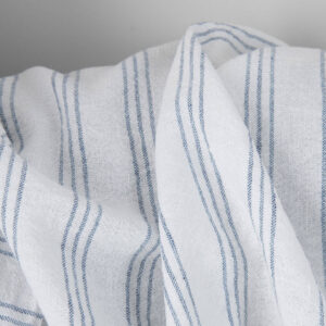 Široká praná ľanovo-bavlnená tkanina biela s modrými pruhmi