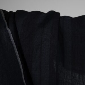 Praná ľanová látka čierne a tmavomodré pásiky