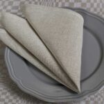 METIS Stolový obrúsok béžový