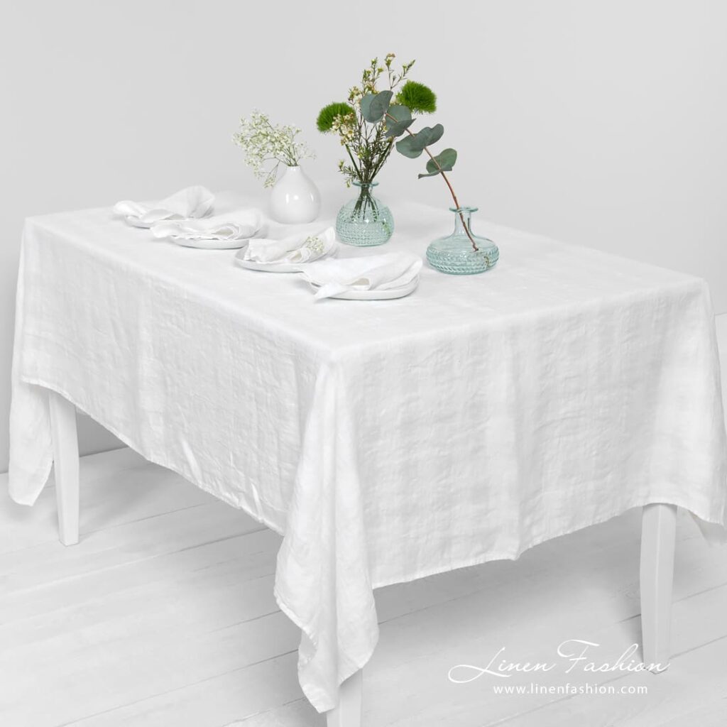 PORTO white tablecloth