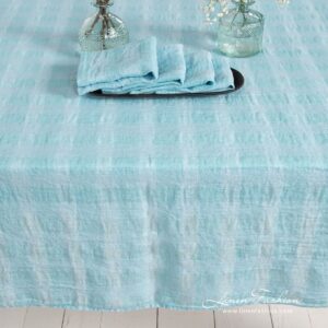 PORTO light blue linen tablecloth with matching napkins