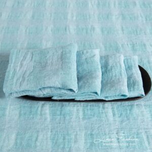 PORTO light blue linen napkin in transparent checks