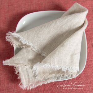 MANTIS light grey melange linen napkin with fringes