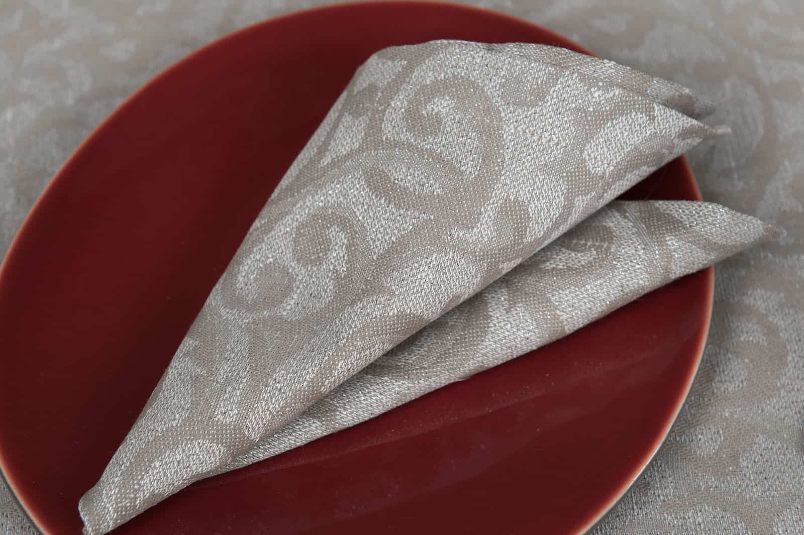 ATLANTA Stolový obrúsok béžový