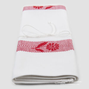 Linen cotton jacquard red towel with flower motif.