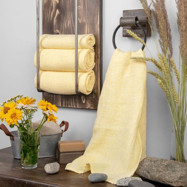 PURO yellow linen towel