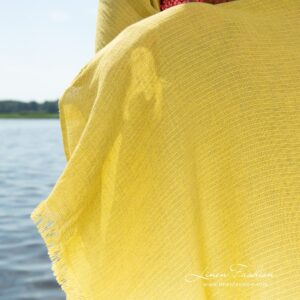 Beach towel woven in yellow and greenish melange