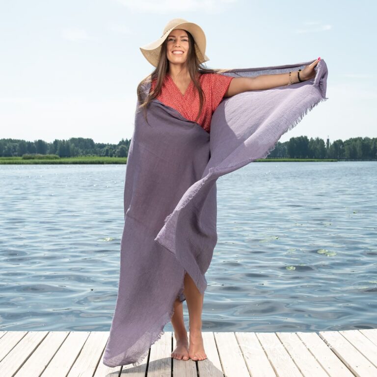 VENICE violet beach towel