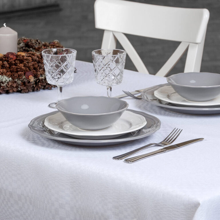 Optical white checked linen cotton tablecloth