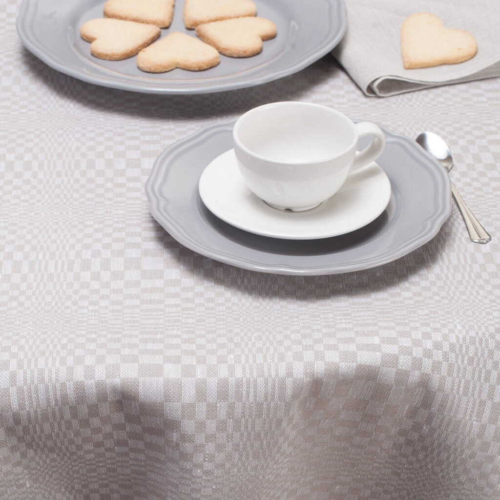 White and natural check oval linen cotton tablecloth
