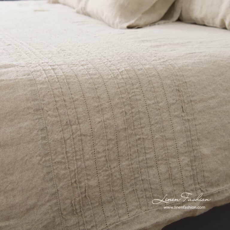 Reina duvet cover.