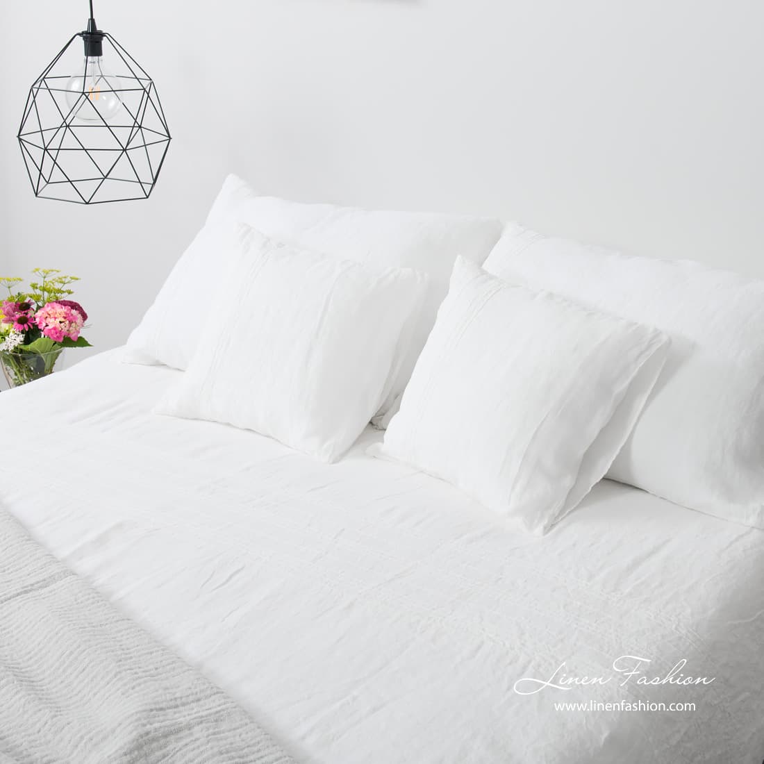 Flamingo duvet cover.