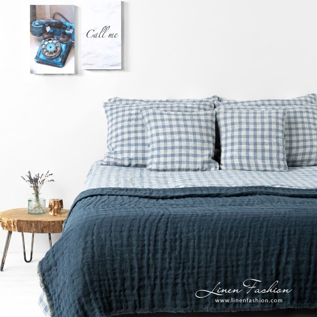 NAUTIC blue linen bed set