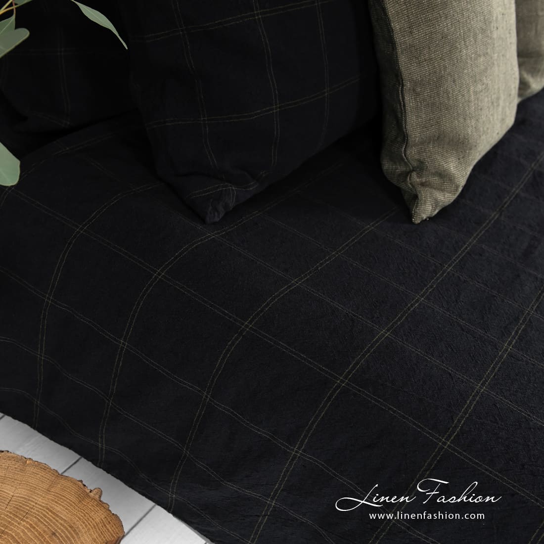 BOSKA black linen cotton duvet cover with green checks