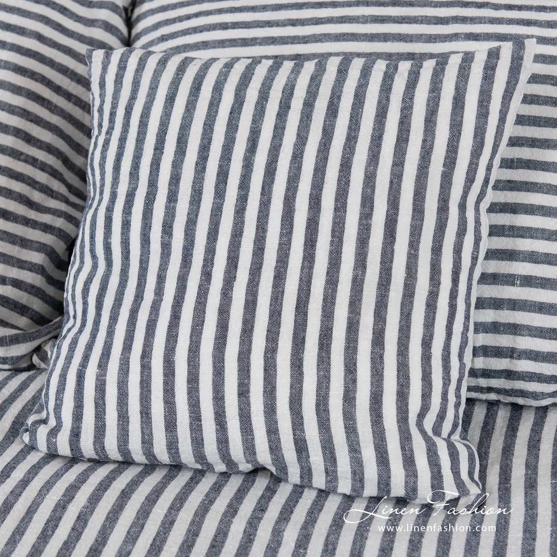 MALAGA linen pillow case