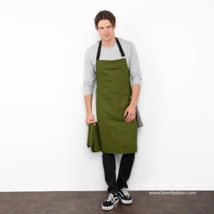 Linen apron in green, jazz.