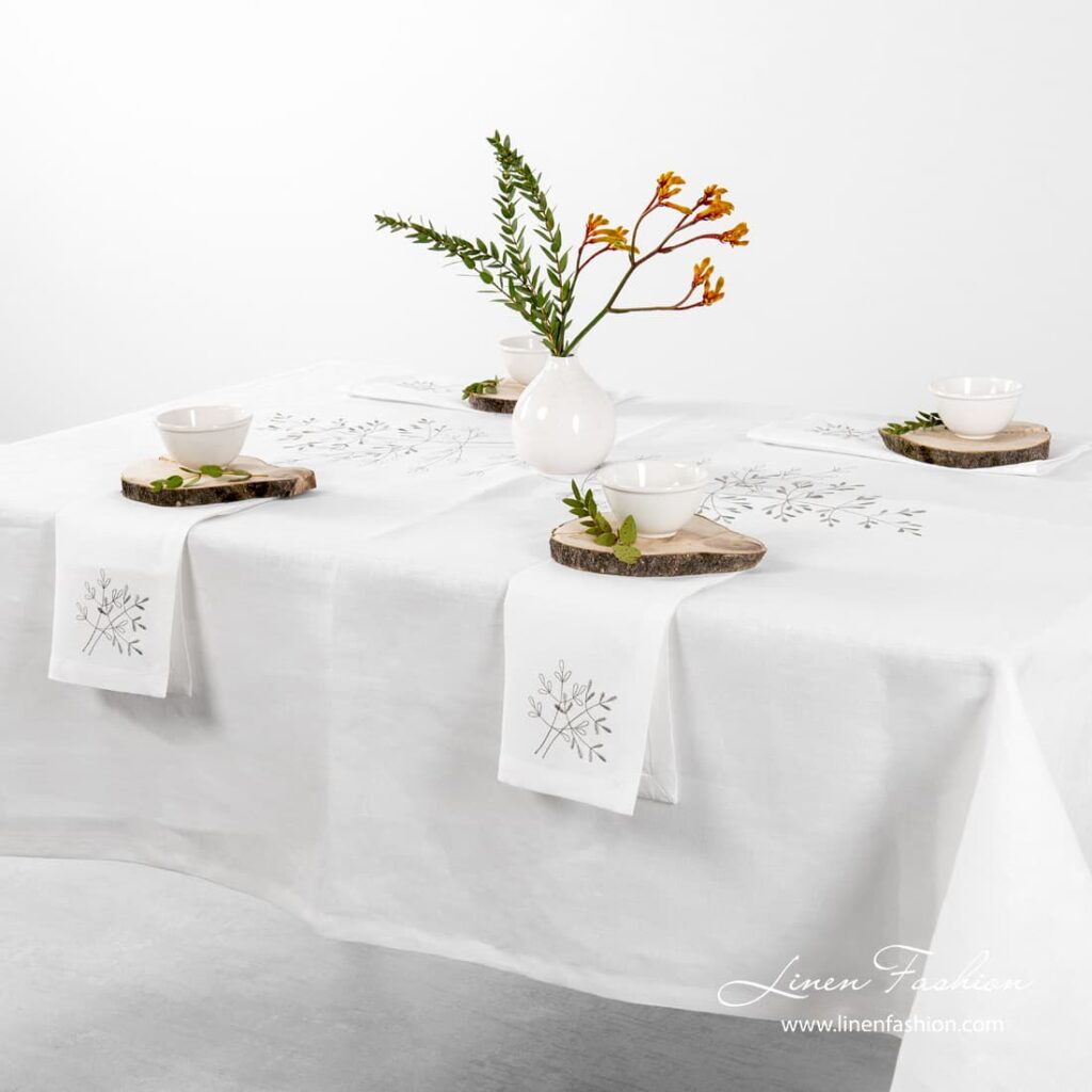 Off-white linen tablecloth, JUTA.