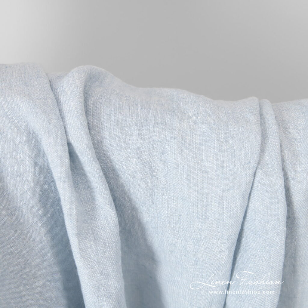 washed blue linen, width 145cm.