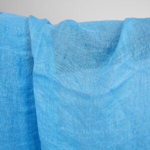 Ľanová gázovina jasne modrá praná tkanina