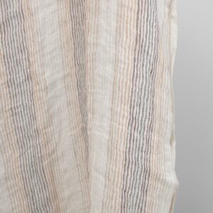 Ľanová gázovina praná tkanina v hnedých pruhoch