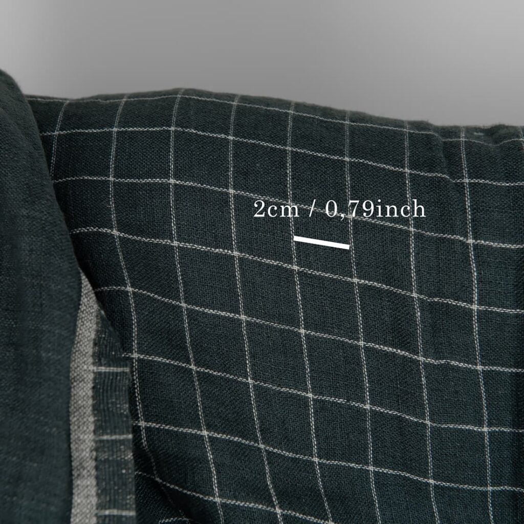 Dark blue checked double-layer linen fabric washed with measurements