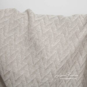 Svetlosivá cik-cak vzor ľanová látka praná