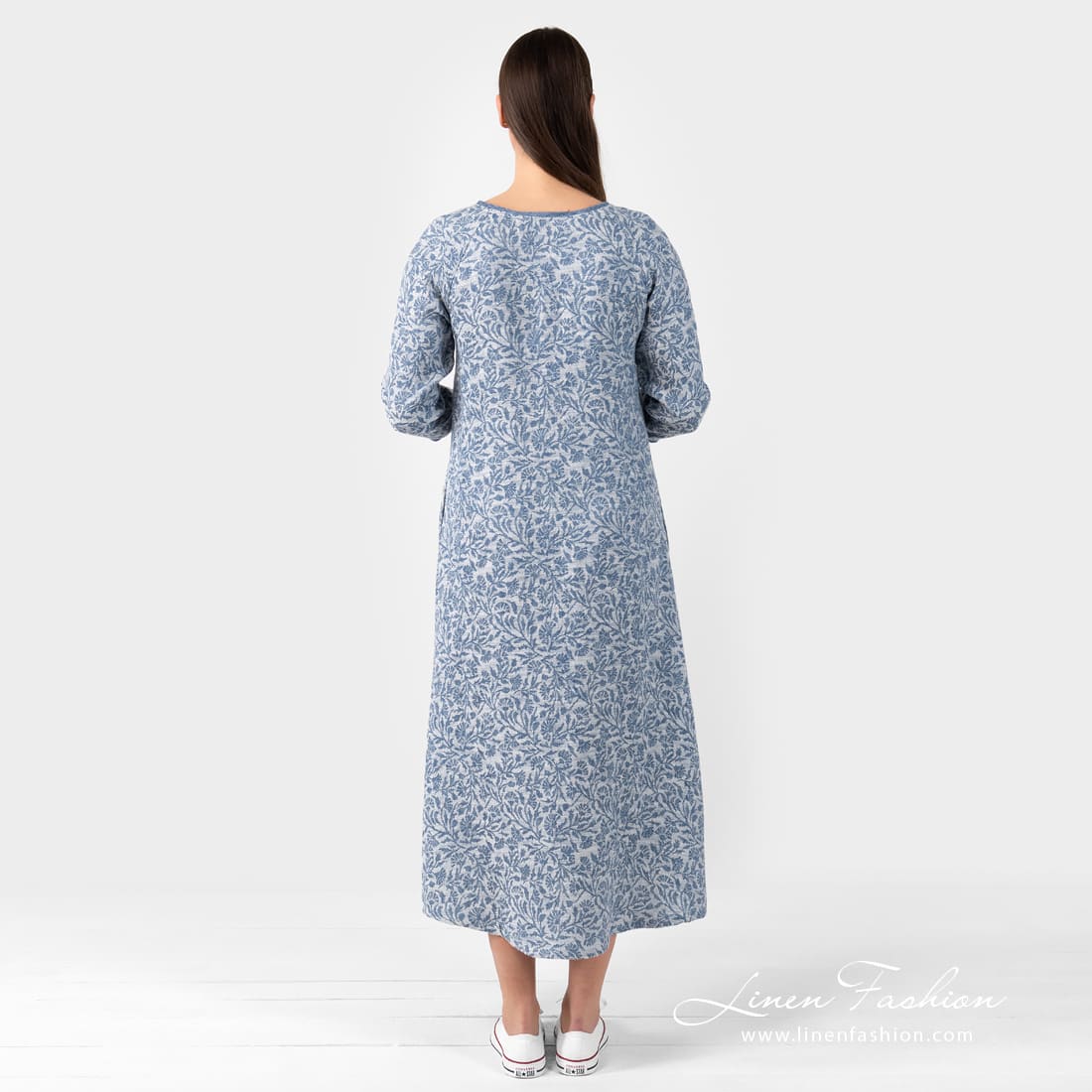 BLUET linen cotton dress from back side