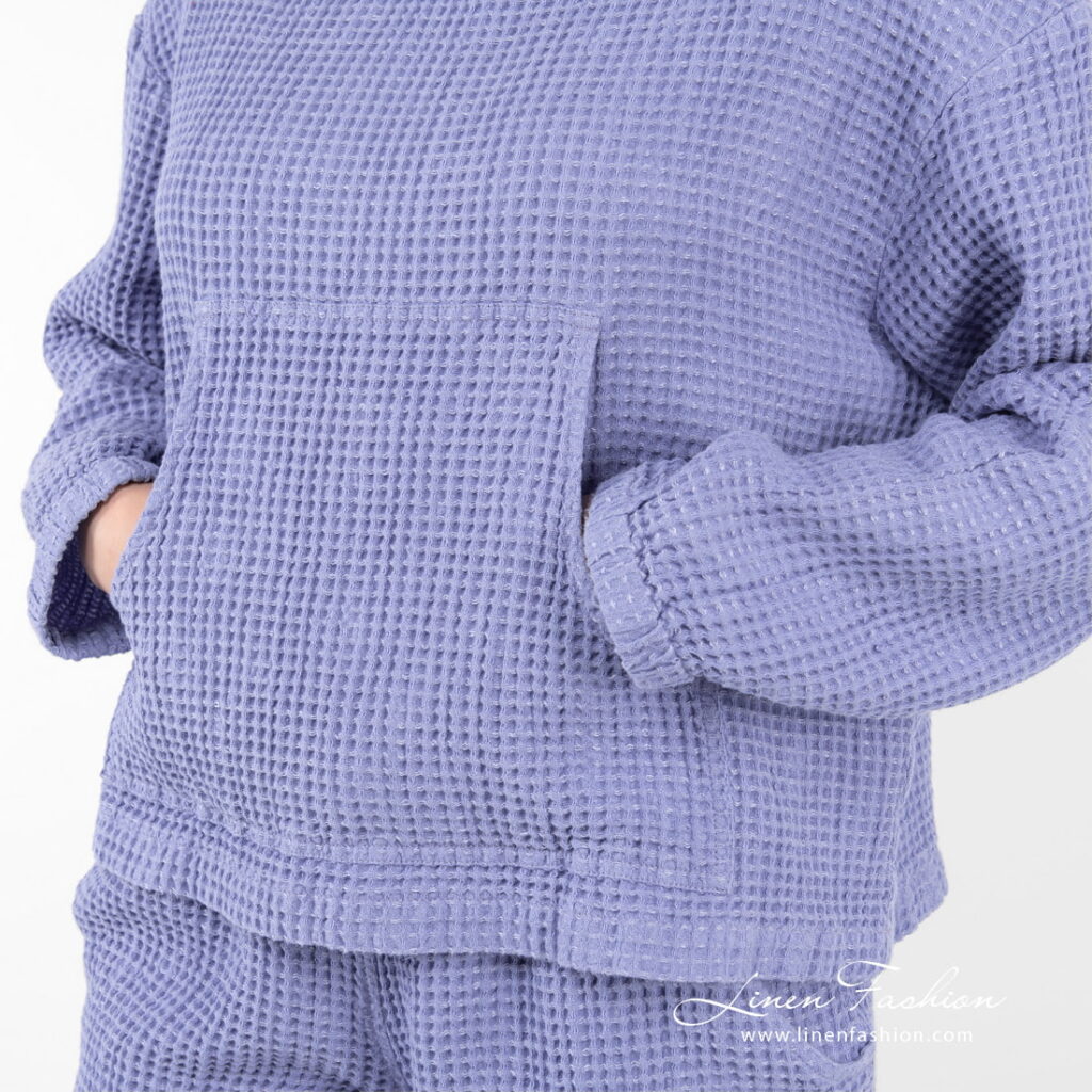 hoodie violet blue with one big pocket in front.
