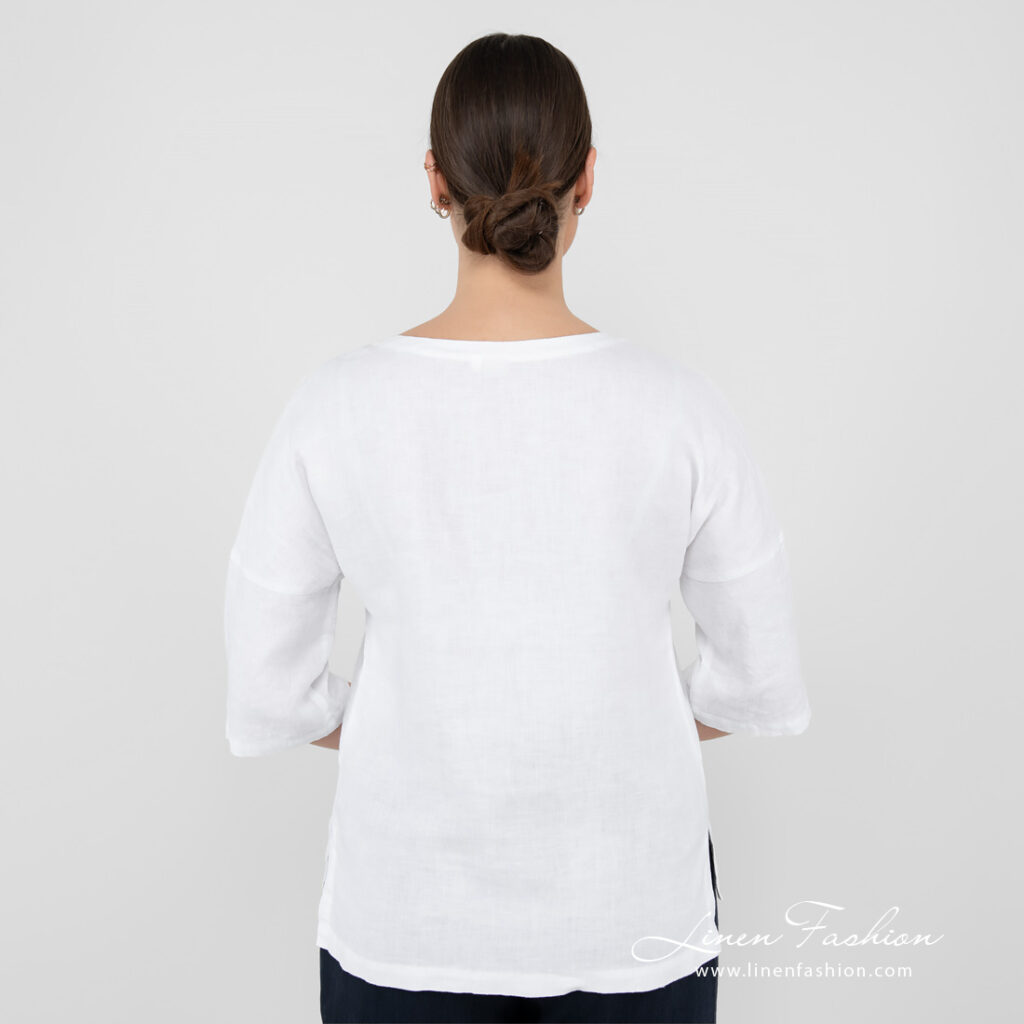 white linen blouse 3/4 sleeves from backside.