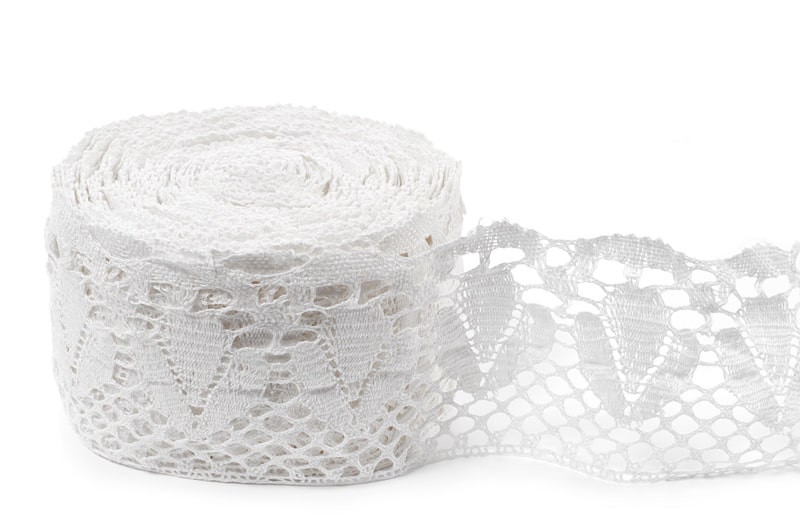 Smotanovo biela ľanová čipka č. 41