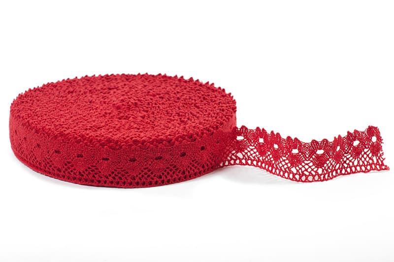 Ľanová čipka červená č. 9