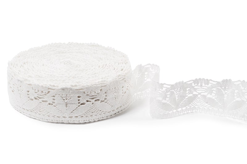 Smotanovo biela ľanová čipka č. 44