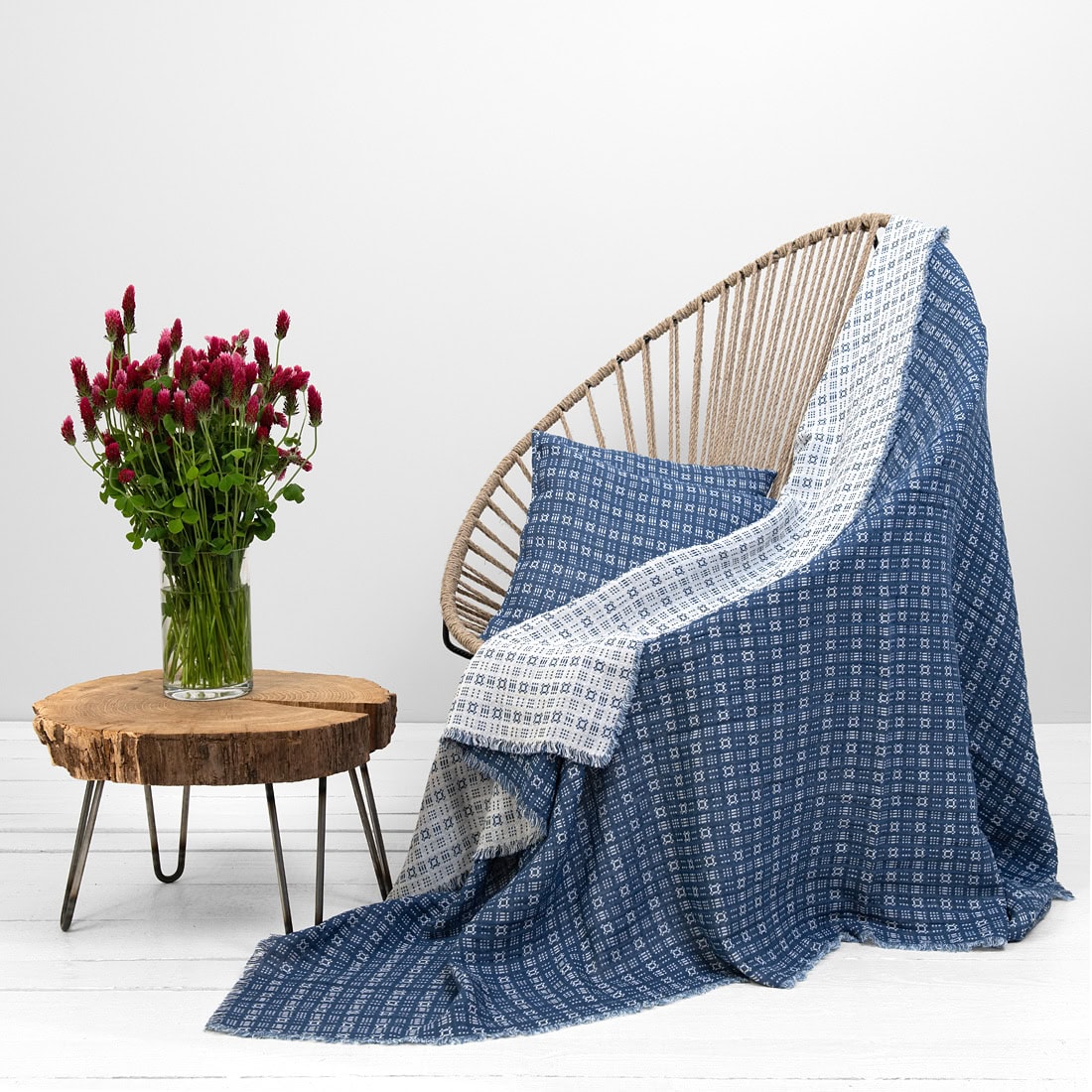 Blue white linen cotton blanket